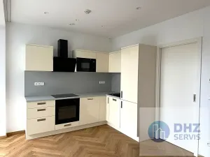 Pronájem bytu 3+kk, Poděbrady, Studentská, 75 m2