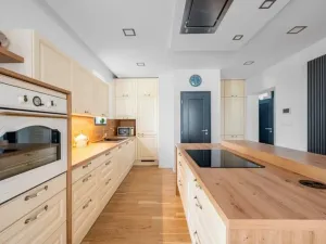 Pronájem vily, Praha - Hostivař, Herbenova, 338 m2