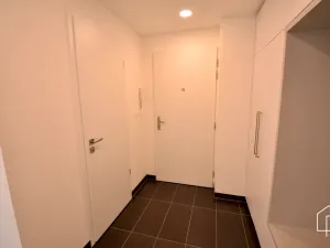 Pronájem bytu 2+kk, Praha - Libuš, Novodvorská, 48 m2