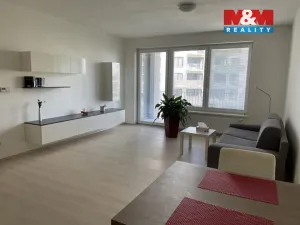 Pronájem bytu 2+kk, Pardubice, Pod Vinicí, 65 m2