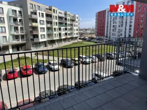 Pronájem bytu 2+kk, Pardubice, Pod Vinicí, 65 m2