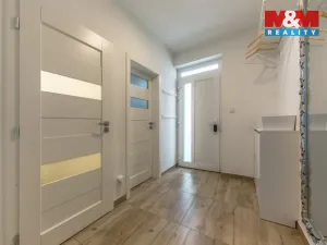 Prodej rodinného domu, Milovice - Mladá, Lipová, 99 m2
