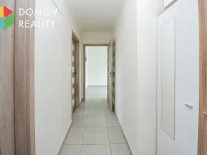 Prodej bytu 3+kk, Králův Dvůr, Pod Hájem, 57 m2