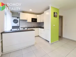 Prodej bytu 3+kk, Králův Dvůr, Pod Hájem, 57 m2