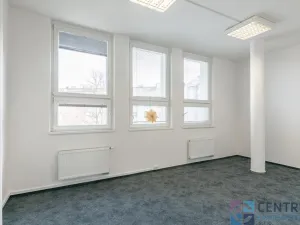 Pronájem kanceláře, Praha - Holešovice, U Pergamenky, 225 m2