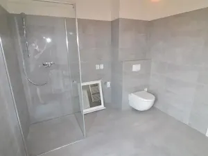 Pronájem rodinného domu, Vestec, Erbenova, 140 m2