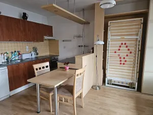 Pronájem bytu 1+kk, Praha - Stodůlky, Sluneční náměstí, 40 m2