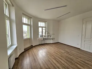 Pronájem kanceláře, Hodonín, Velkomoravská, 62 m2