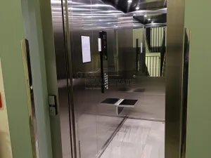 Pronájem bytu 1+kk, Praha - Vysočany, Strnadových, 34 m2