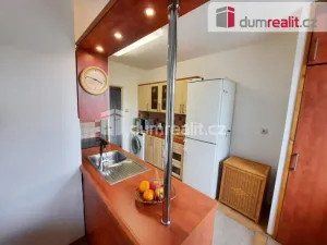 Pronájem bytu 3+1, Liberec - Liberec I-Staré Město, Zeyerova, 71 m2