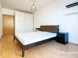 Pronájem bytu 2+kk, Praha - Stodůlky, Petržílkova, 56 m2