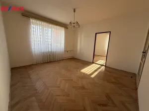 Prodej bytu 2+1, Hradec Králové, Průmyslová, 58 m2