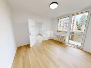 Prodej bytu 3+1, Světlá nad Sázavou, Na Sídlišti, 67 m2