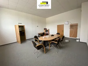 Pronájem skladu, Sokolov, Chebská, 3372 m2