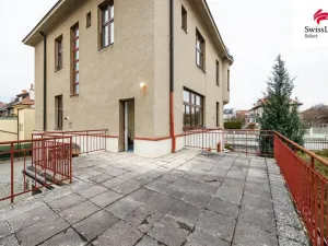 Pronájem kanceláře, Brno, Žampachova, 192 m2