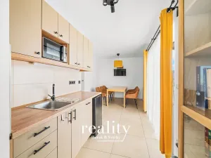 Prodej apartmánu, Jevišovka, 190 m2