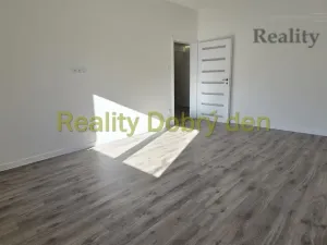 Pronájem bytu 2+1, Opava, Sadová, 70 m2