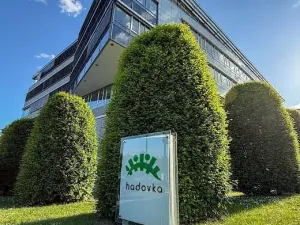 Pronájem obchodního prostoru, Praha - Dejvice, Evropská, 408 m2