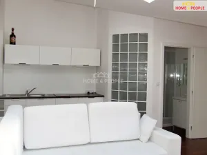 Pronájem bytu 2+kk, Brno - Černovice, Churého, 50 m2