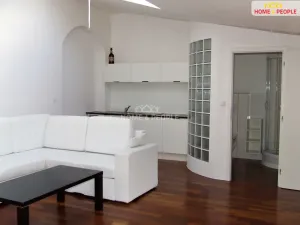 Pronájem bytu 2+kk, Brno - Černovice, Churého, 50 m2