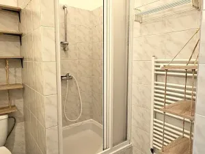 Pronájem bytu 2+kk, Praha - Břevnov, U Ladronky, 50 m2