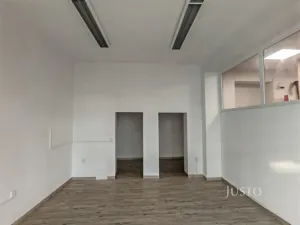 Pronájem obchodního prostoru, Zábřeh, náměstí Osvobození, 40 m2