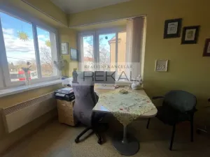 Pronájem ordinace, Praha - Řepy, Karlovarská, 50 m2
