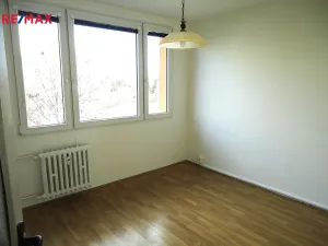 Pronájem bytu 3+1, Praha - Podolí, Kaplická, 56 m2