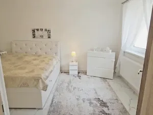 Prodej rodinného domu, Unhošť, Tyršovo náměstí, 93 m2