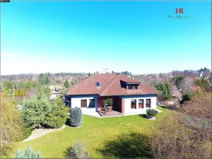 Prodej rodinného domu, Bystřice, 388 m2