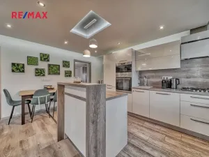 Prodej bytu 3+kk, Kolín, Sadová, 65 m2