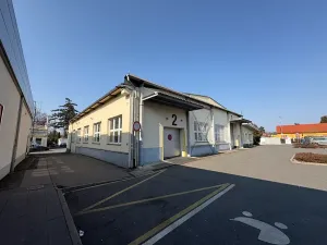 Pronájem výrobních prostor, Praha - Horní Počernice, Náchodská, 600 m2