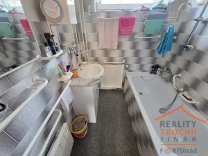 Prodej rodinného domu, Rychnov nad Kněžnou - Roveň, 260 m2