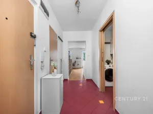 Prodej bytu 2+kk, Praha - Hlubočepy, Výhledová, 63 m2