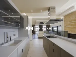 Prodej rodinného domu, Praha - Pitkovice, Křemenáčová, 330 m2