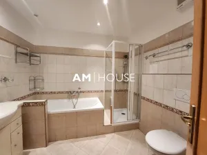 Pronájem bytu 3+kk, Praha - Bubeneč, Ovenecká, 77 m2