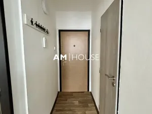 Pronájem bytu 2+kk, Praha - Břevnov, Vodňanského, 40 m2