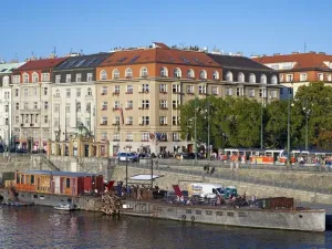 Pronájem bytu 3+1, Praha - Nové Město, Na hrobci, 105 m2