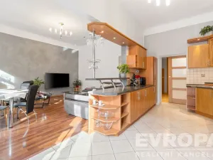 Prodej bytu 4+kk, Praha - Smíchov, Na bělidle, 114 m2