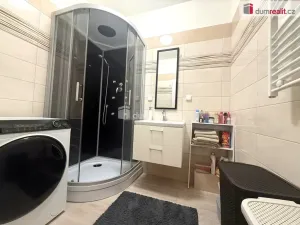 Pronájem bytu 3+kk, Zlín, Věžové domy, 62 m2