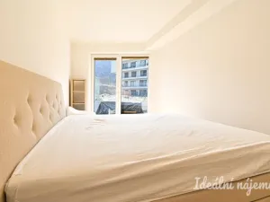 Pronájem bytu 2+kk, Brno, Bystrcká, 57 m2