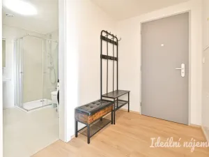 Pronájem bytu 2+kk, Brno, Bystrcká, 57 m2