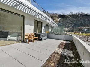 Pronájem bytu 2+kk, Brno, Bystrcká, 57 m2