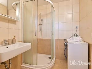 Prodej bytu 2+1, Praha - Dejvice, Šárecká, 56 m2