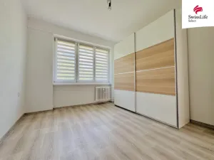 Prodej bytu 2+1, Teplice, Buzulucká, 54 m2