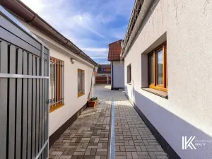 Pronájem kanceláře, Pardubice, Chrudimská, 149 m2