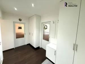 Prodej bytu 3+1, Habartov, Karla Čapka, 73 m2