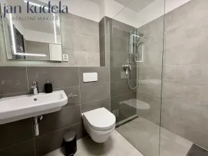 Pronájem bytu 1+kk, Brno, Kobližná, 32 m2