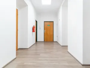 Pronájem kanceláře, Praha - Nové Město, Karlovo náměstí, 22 m2