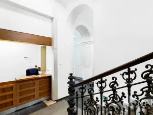 Pronájem kanceláře, Praha - Nové Město, Karlovo náměstí, 22 m2